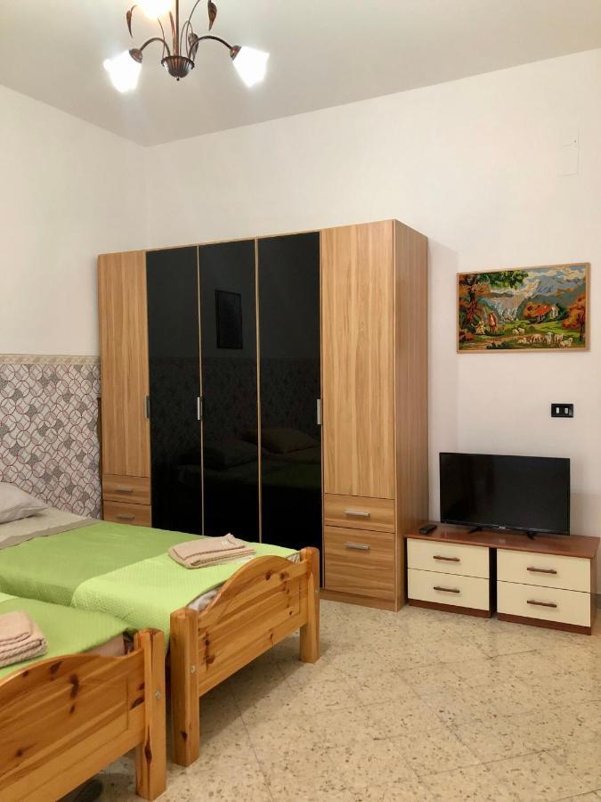 Valentino Apartment Bari Exterior foto